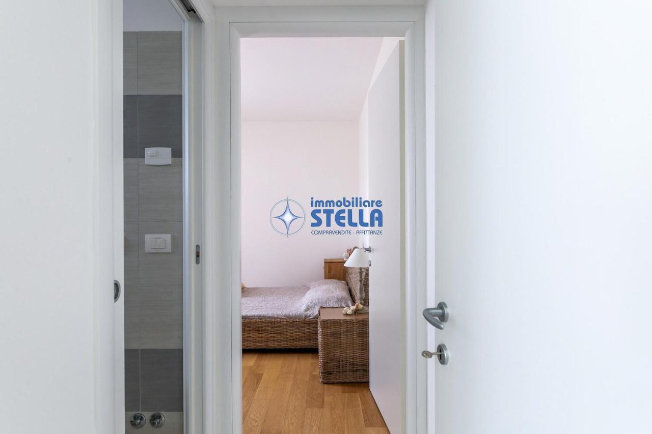 Stella *